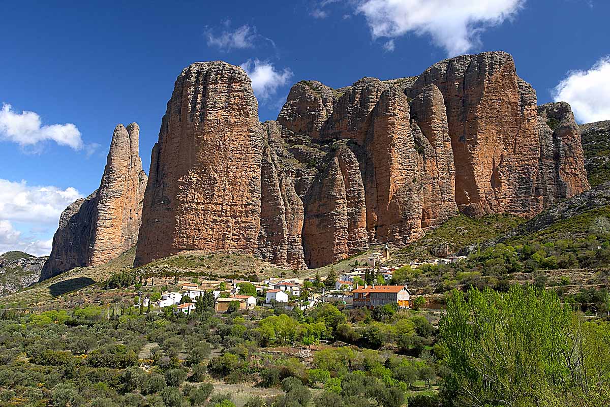 33629 mallos de Riglos copia