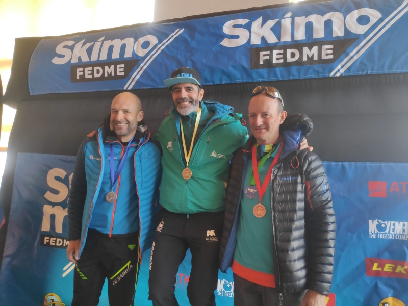 Luis Royo recibe el Oro Veteranos C en la Copa de España de Esquí de Montaña 2020