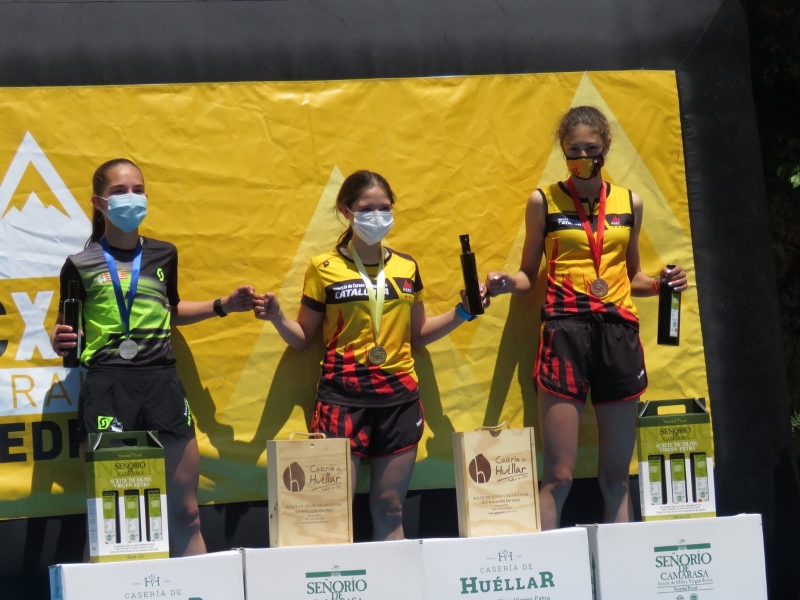 Carrodilla Cabestre izquierda medalla de plata juvenil de carreras en línea