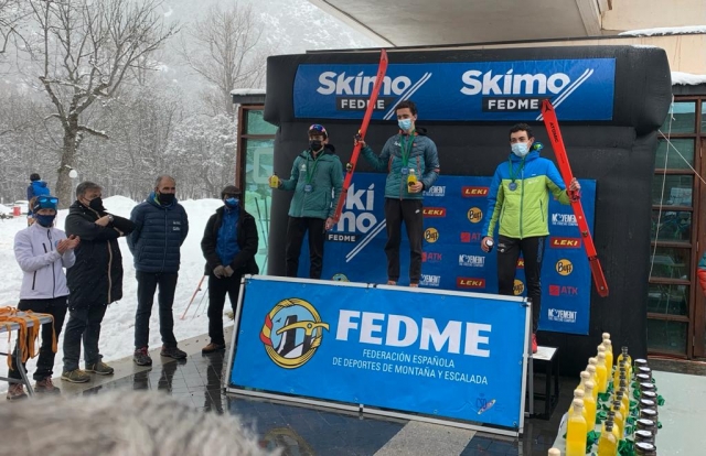 Miguel Arruego recibe el Bronce en la prueba Individual