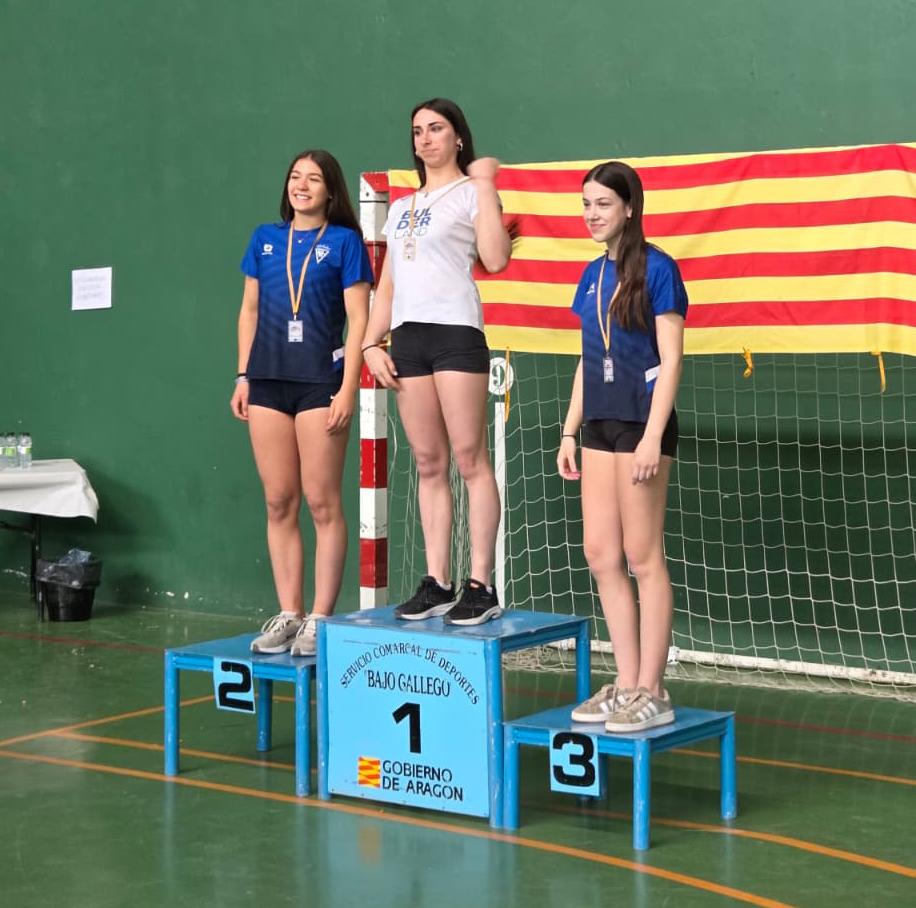 Podio sub 17 femenino Zuera